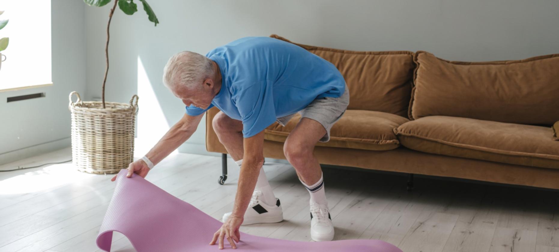 Group learning session on pranayama fundamentals